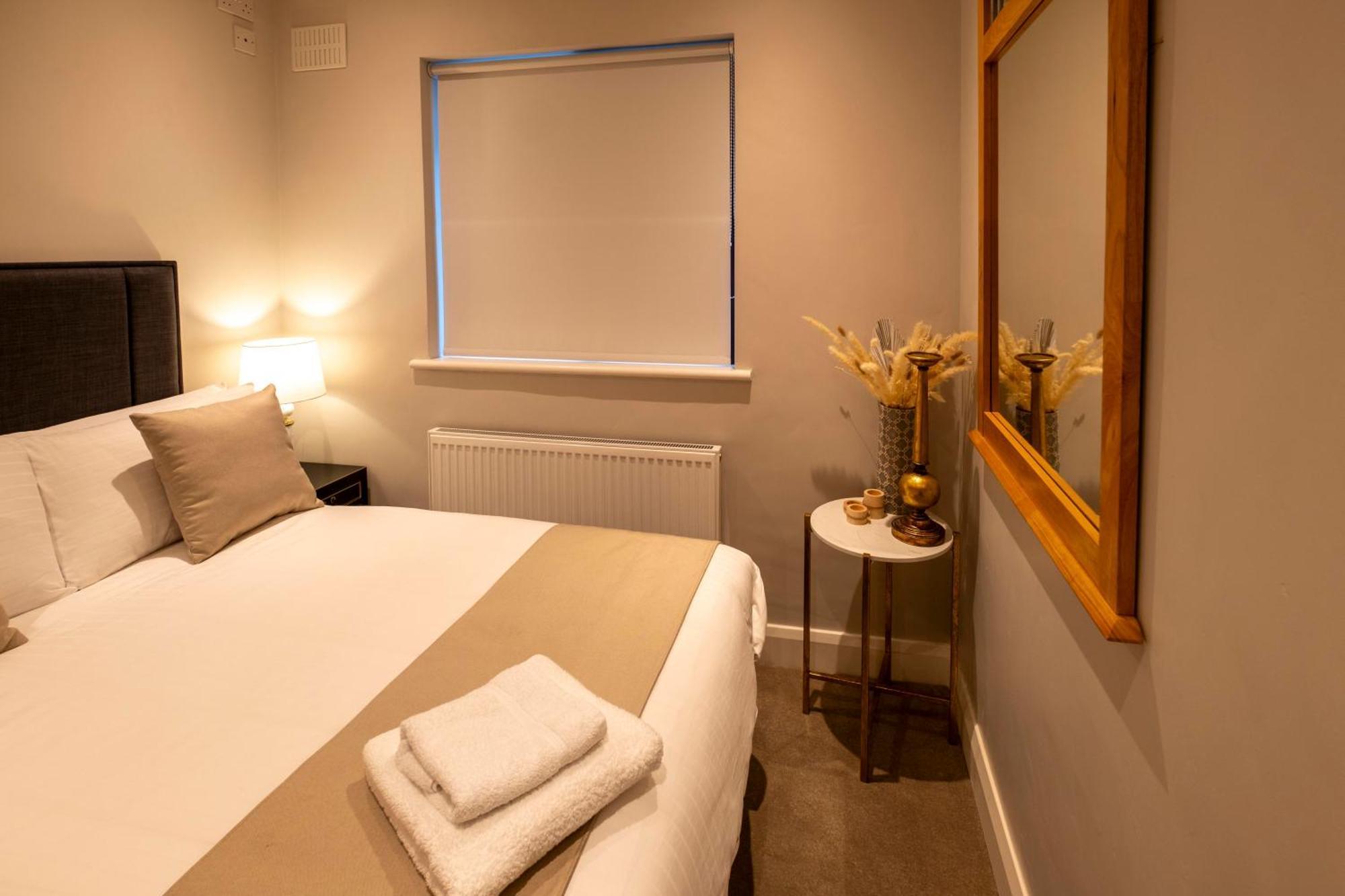 The Hillcrest, Luxury Accommodation In Castleblayney Town Экстерьер фото